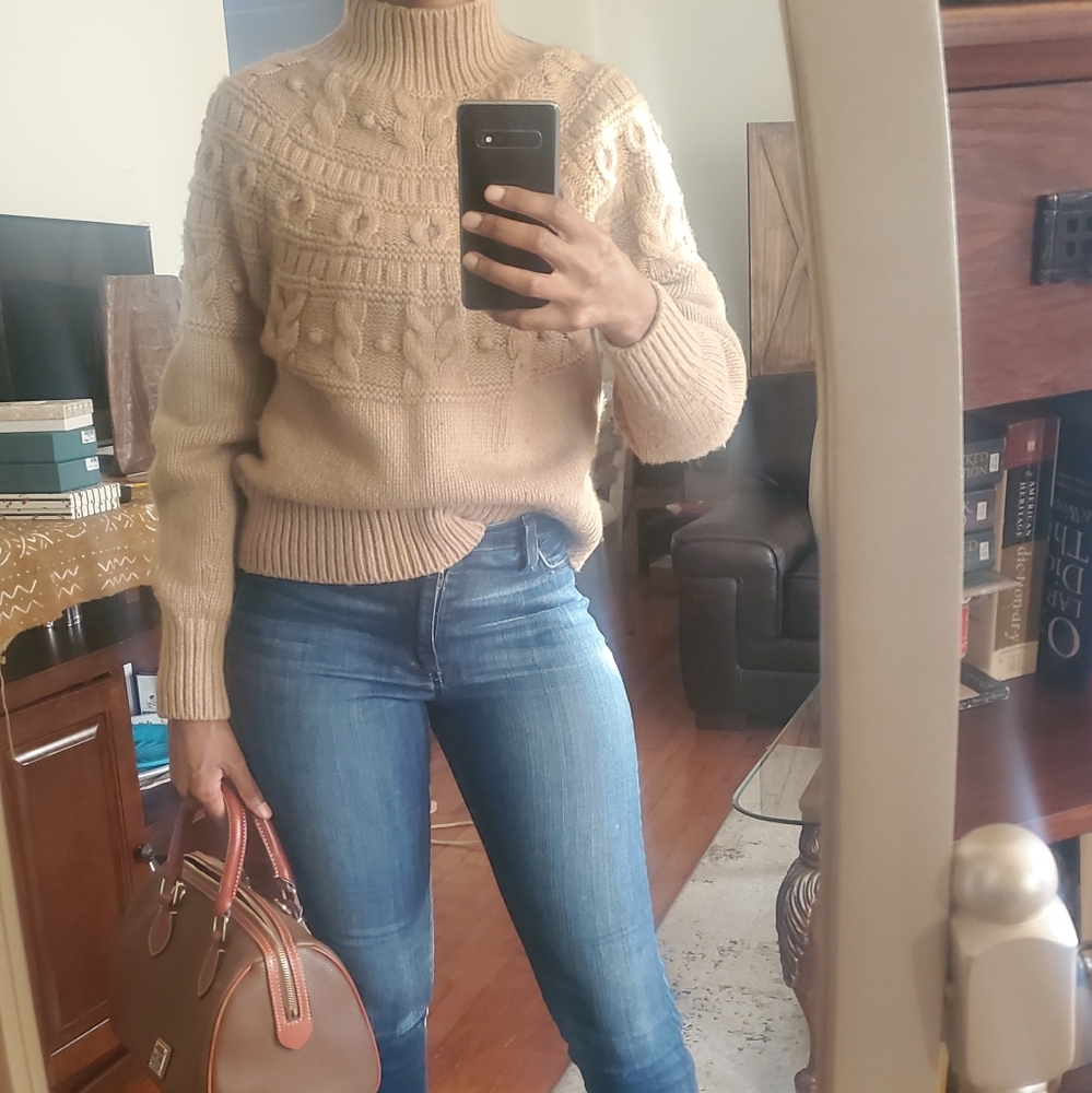 Banana Republic Camel Knit Sweater XS